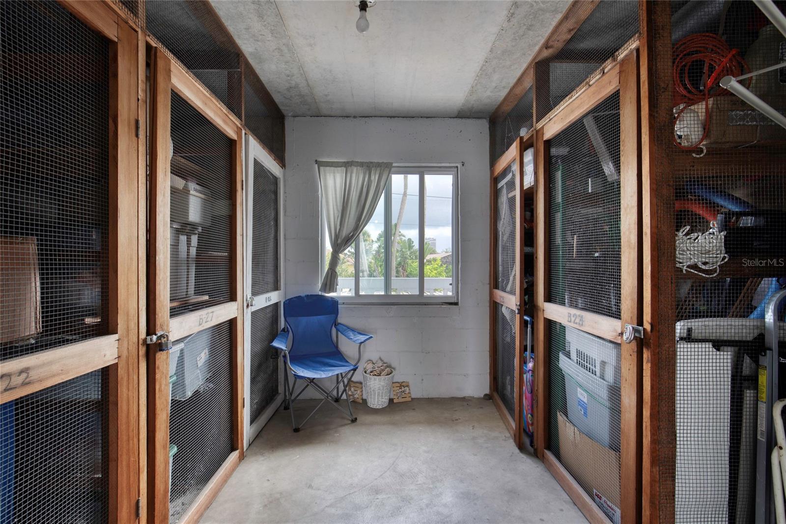 DAYTONA BEACH HARBOUR APTS - Residential