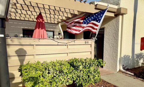 Photo of 511 Lakeside Drive, Bradenton, FL 34210 (MLS # A4674464)