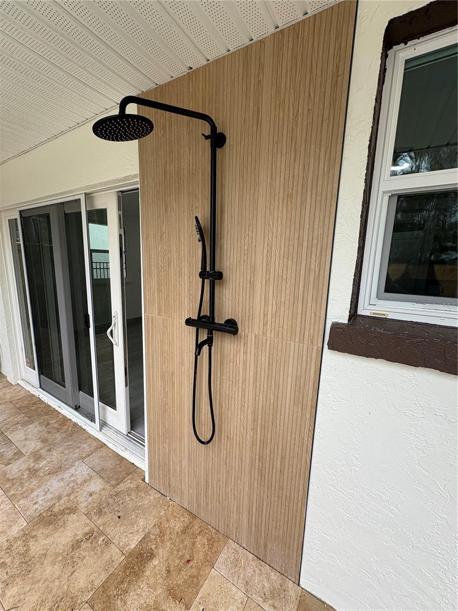 SAINT ARMANDS DIV JOHN RINGLING ESTATES - Residential