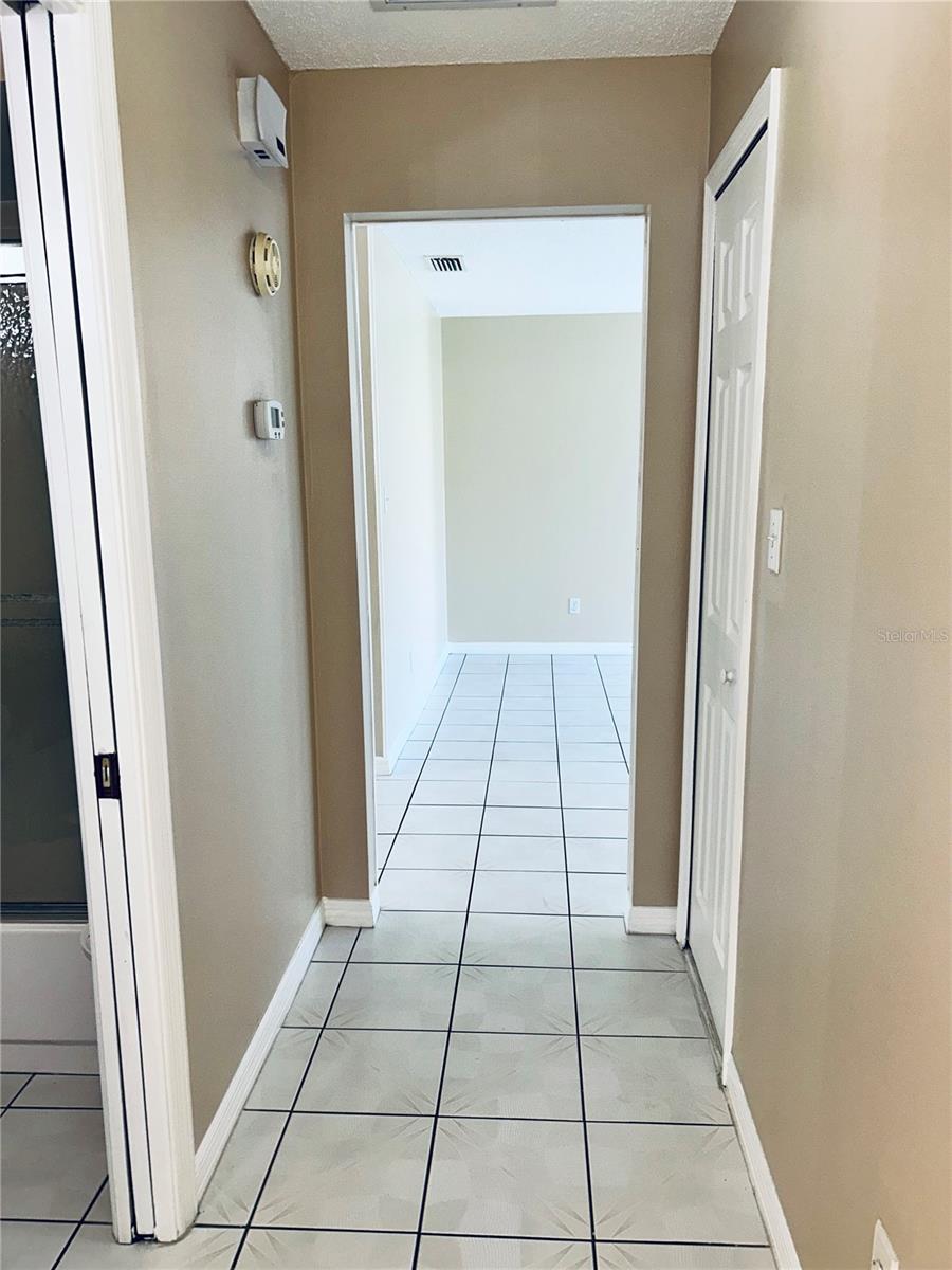 DOVER MANOR - Residential