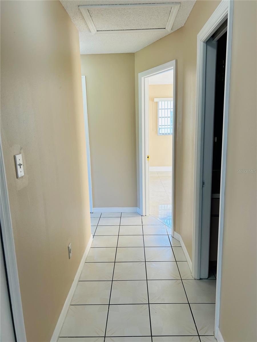 DOVER MANOR - Residential