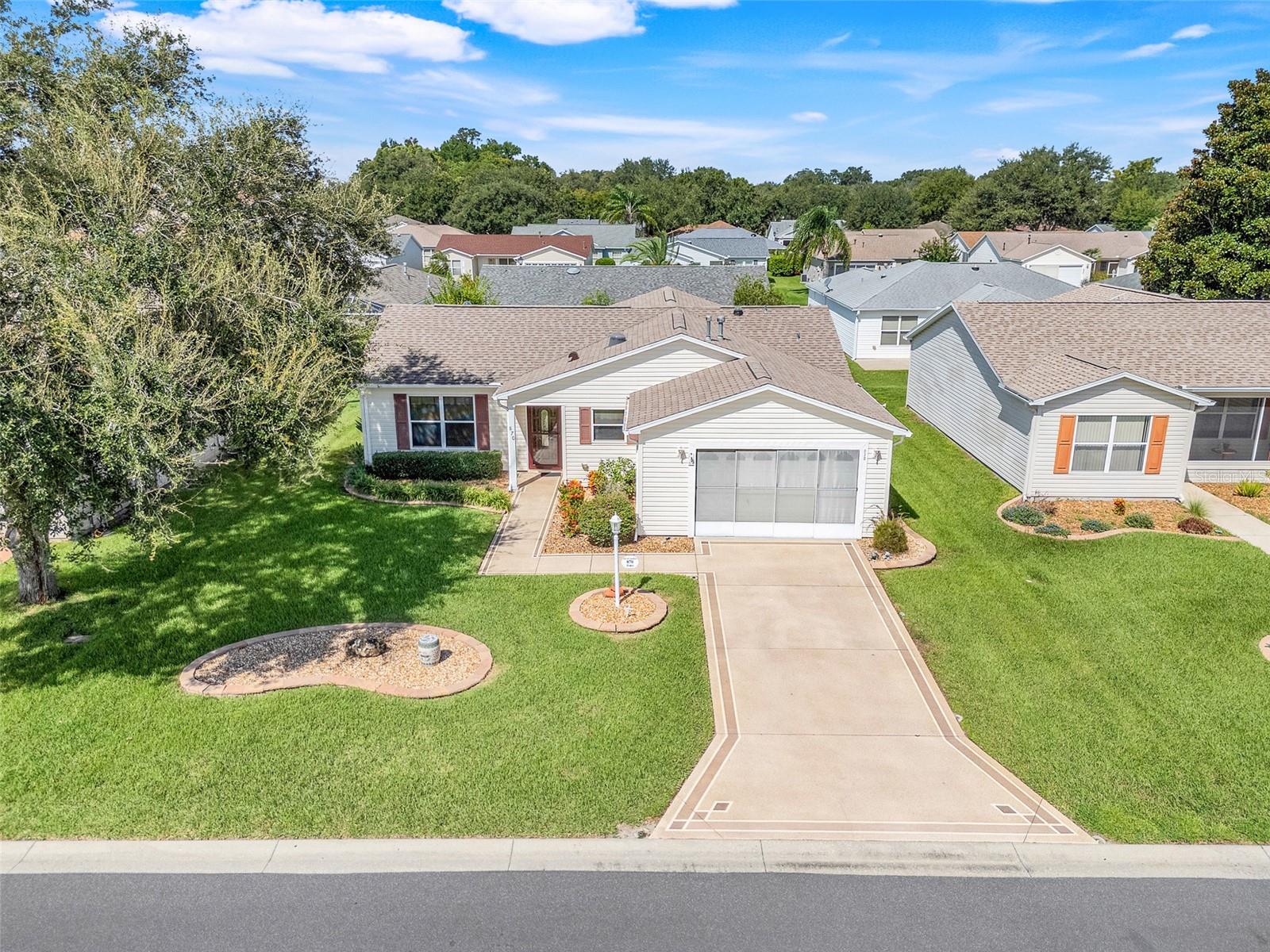 870 HENDERSON LANE