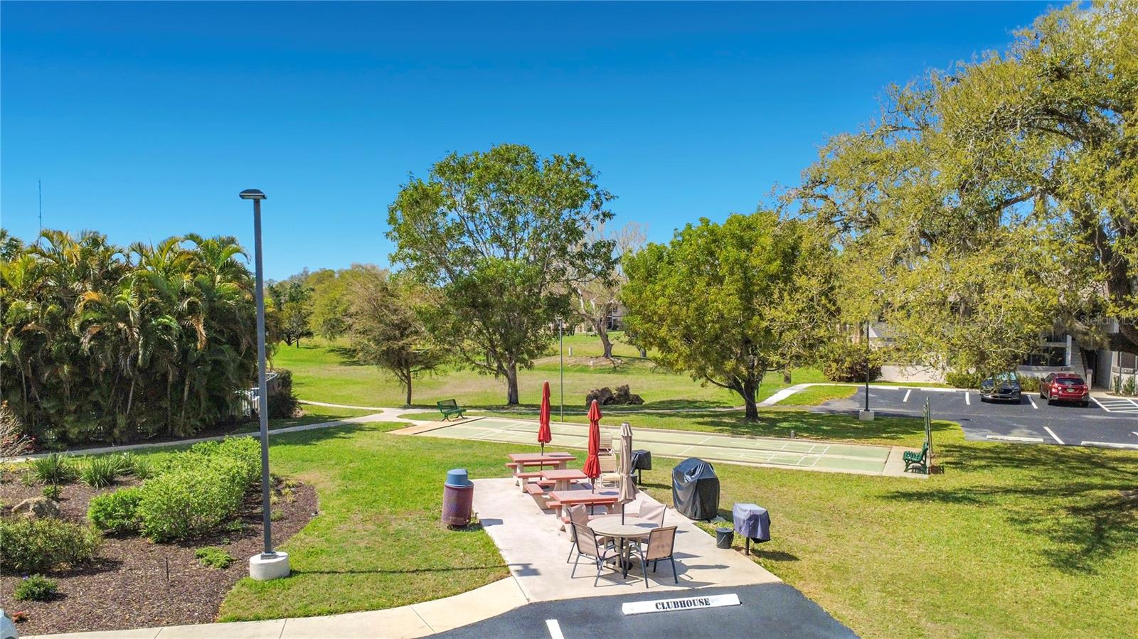 OAK FORREST - Residential