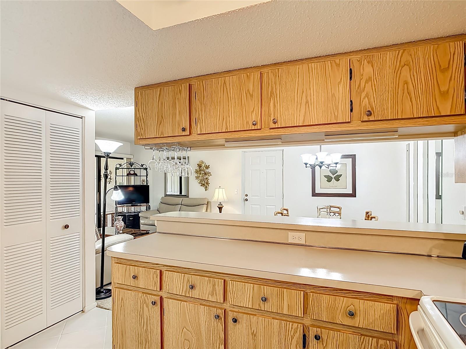 OAK FORREST - Residential