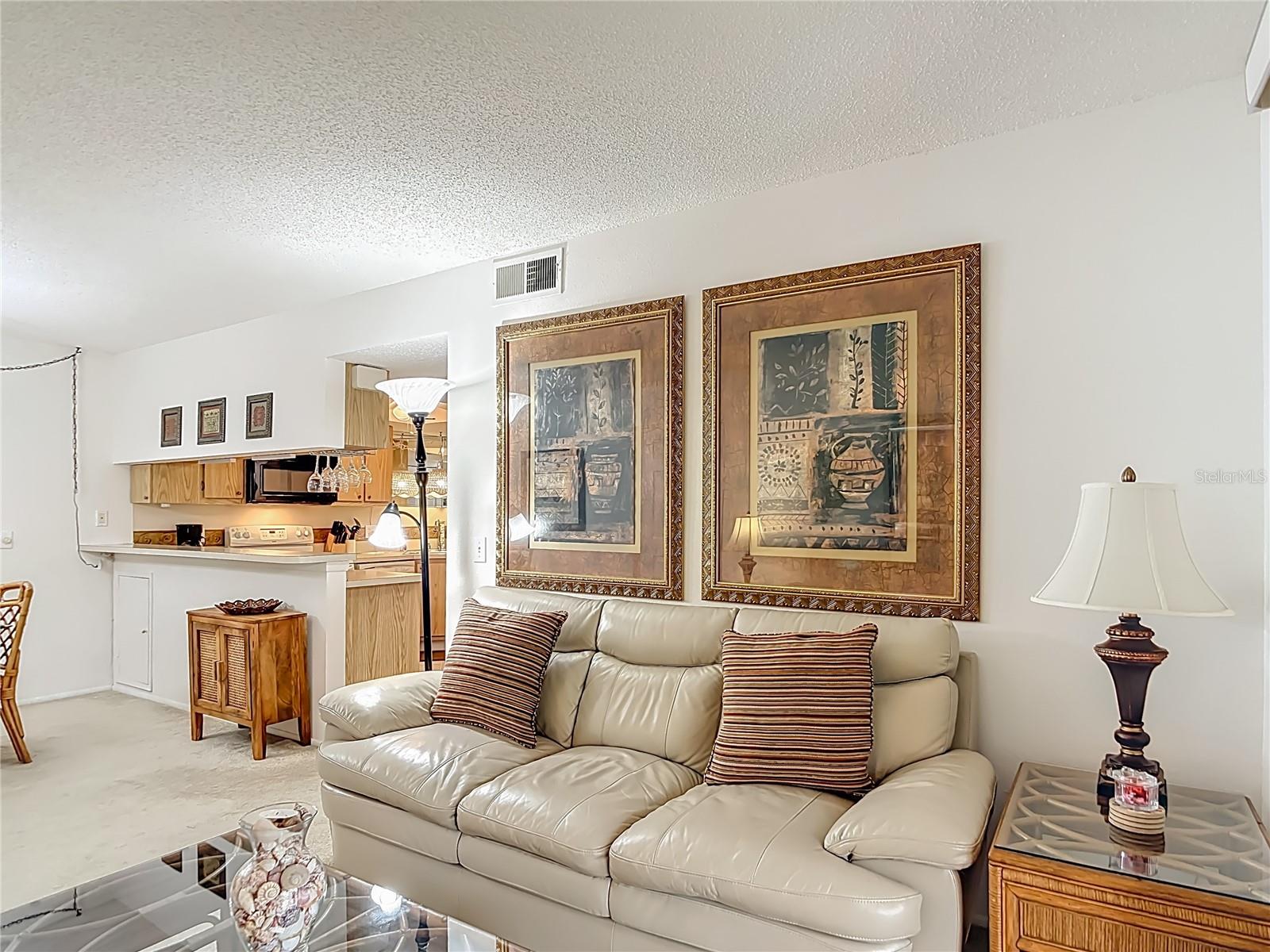 OAK FORREST - Residential