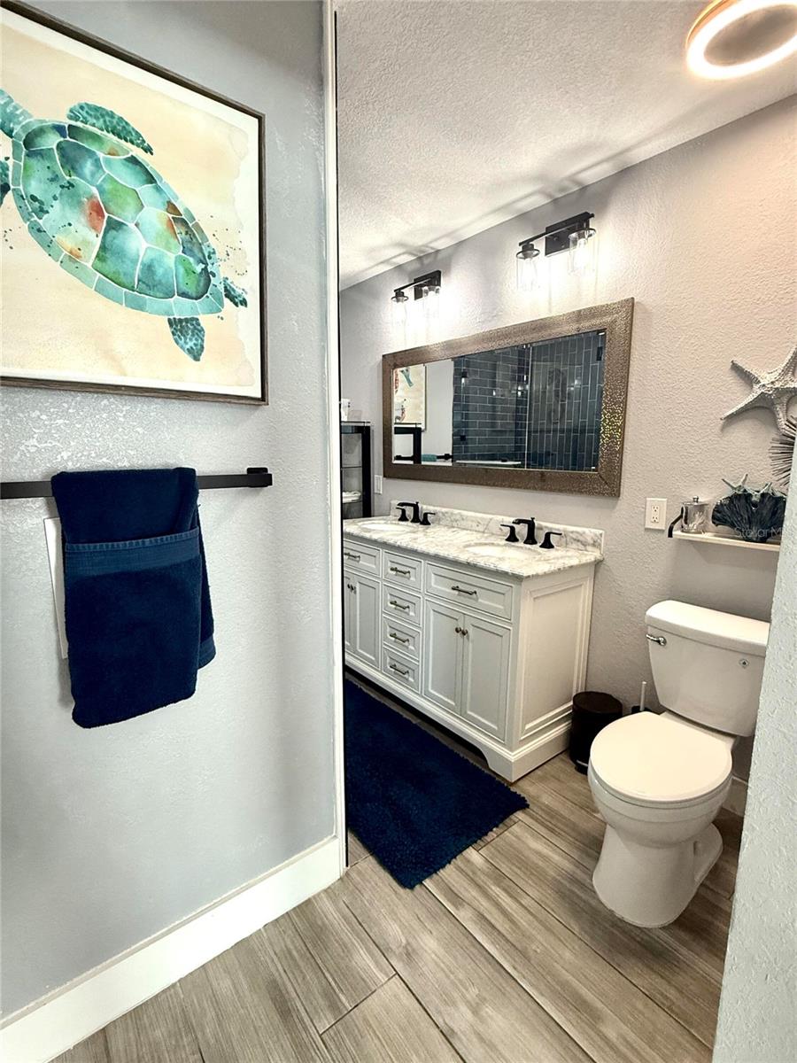 BOCA CIEGA WOODLANDS - Residential