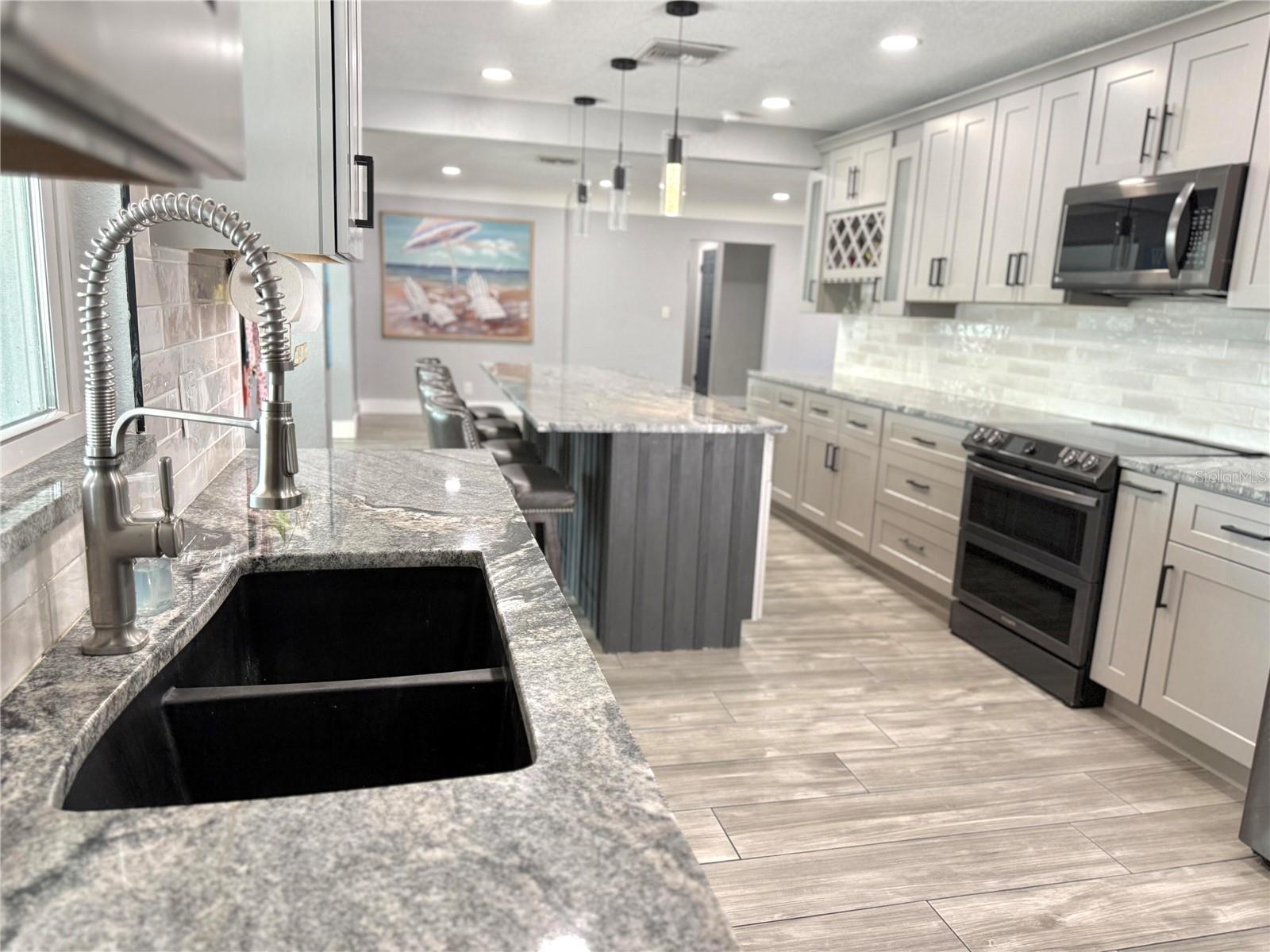 BOCA CIEGA WOODLANDS - Residential