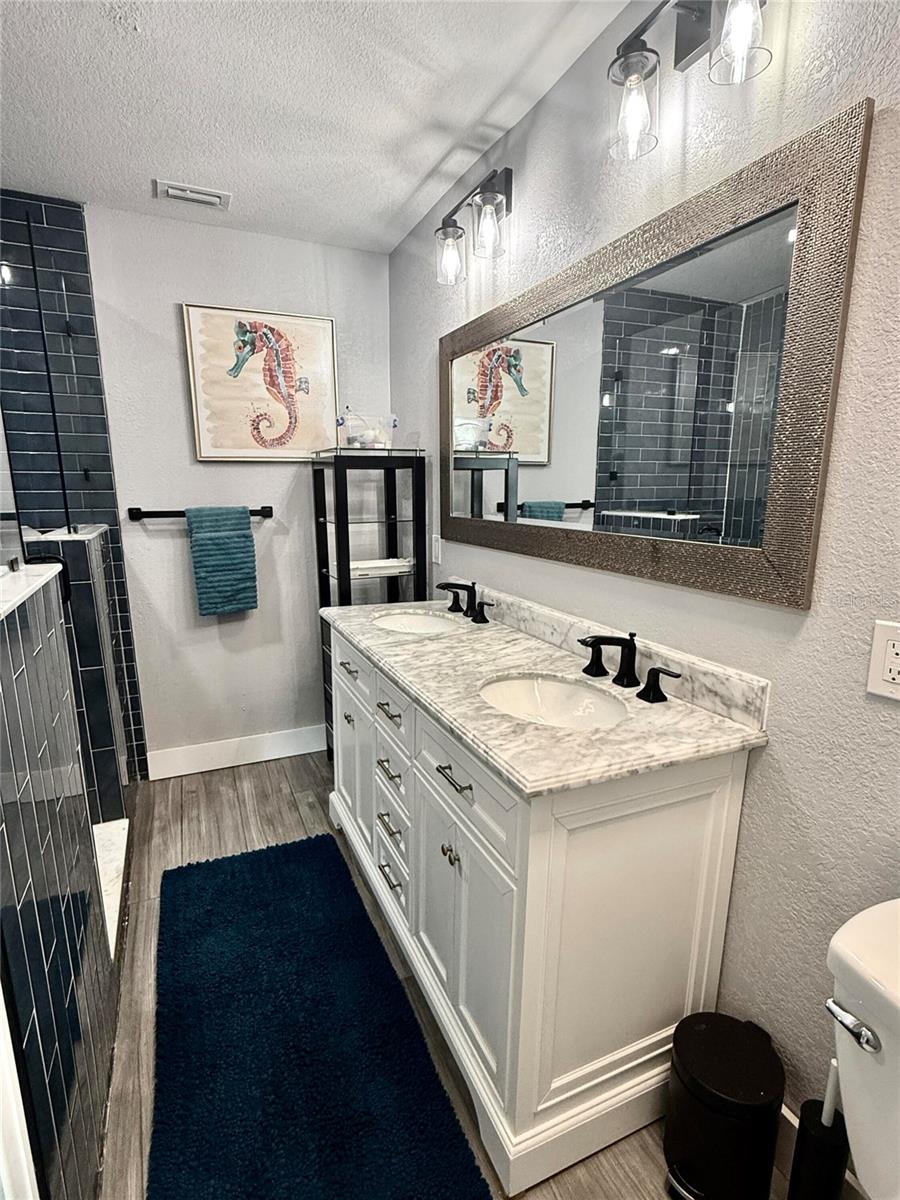 BOCA CIEGA WOODLANDS - Residential