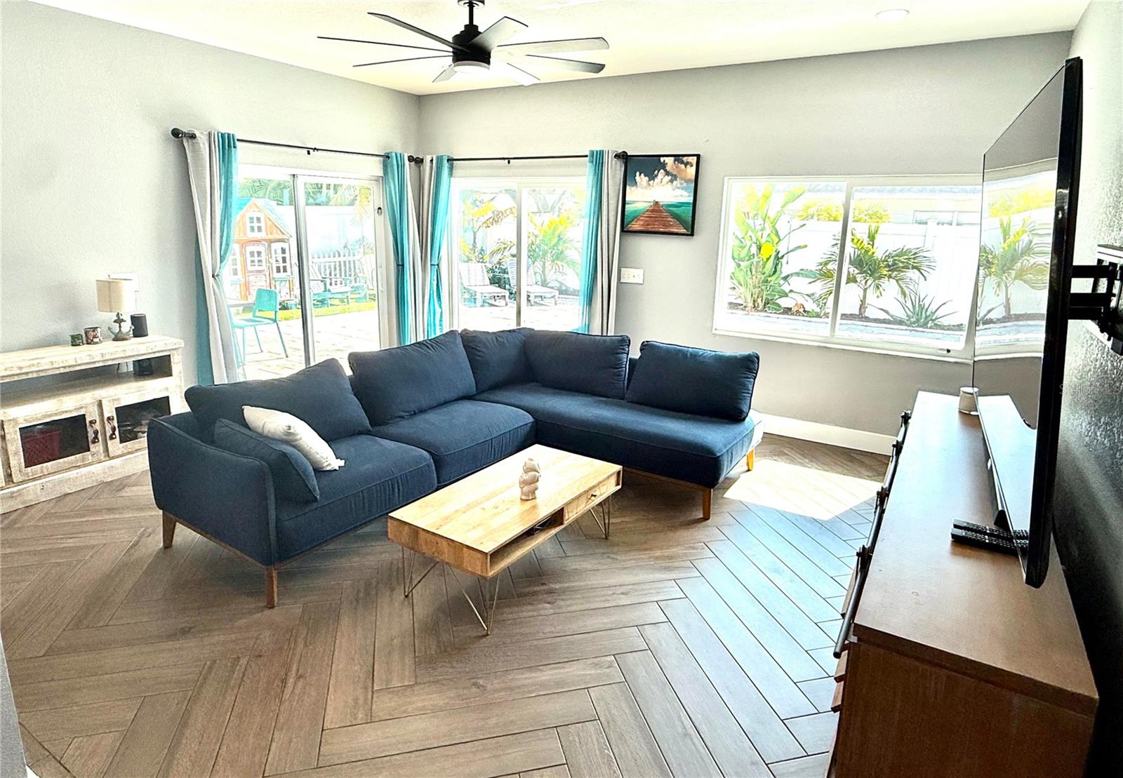 BOCA CIEGA WOODLANDS - Residential