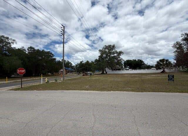 Photo of 401 E Green Street, Avon Park, FL 33825 (MLS # O6405887)