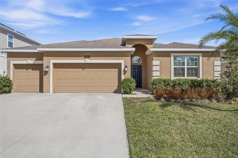 Photo of 1923 Perch Hammock Loop, Groveland, FL 34736 (MLS # R4910848)