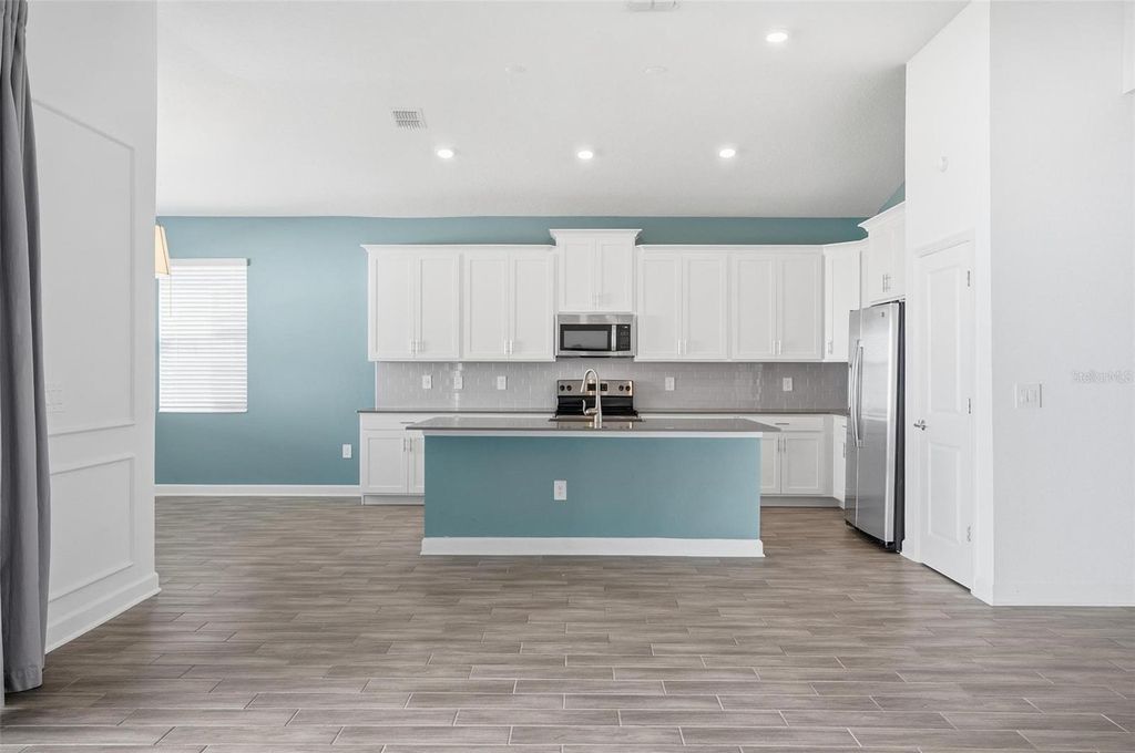 Photo of 1923 Perch Hammock Loop, Groveland, FL 34736 (MLS # R4910848)