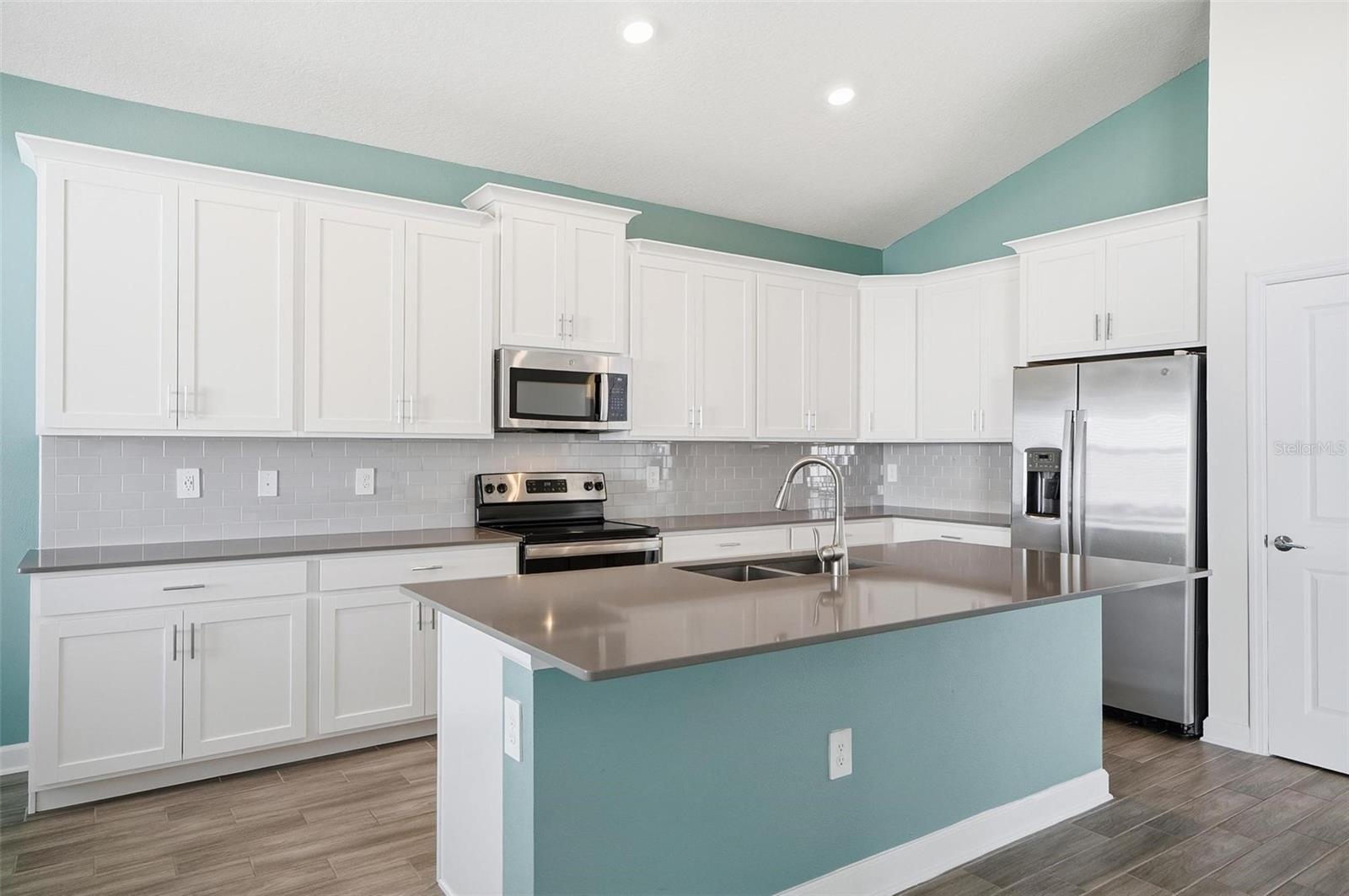 TRINITY LAKES PH 1&2 - Residential