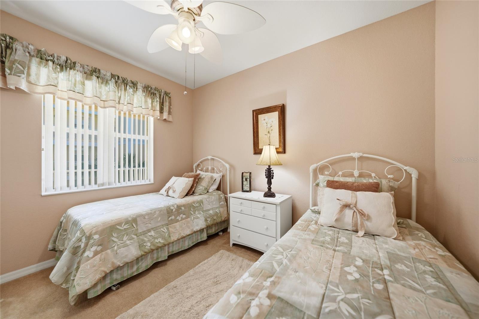 FOUNTAIN COURT BLDG 03 - Residential