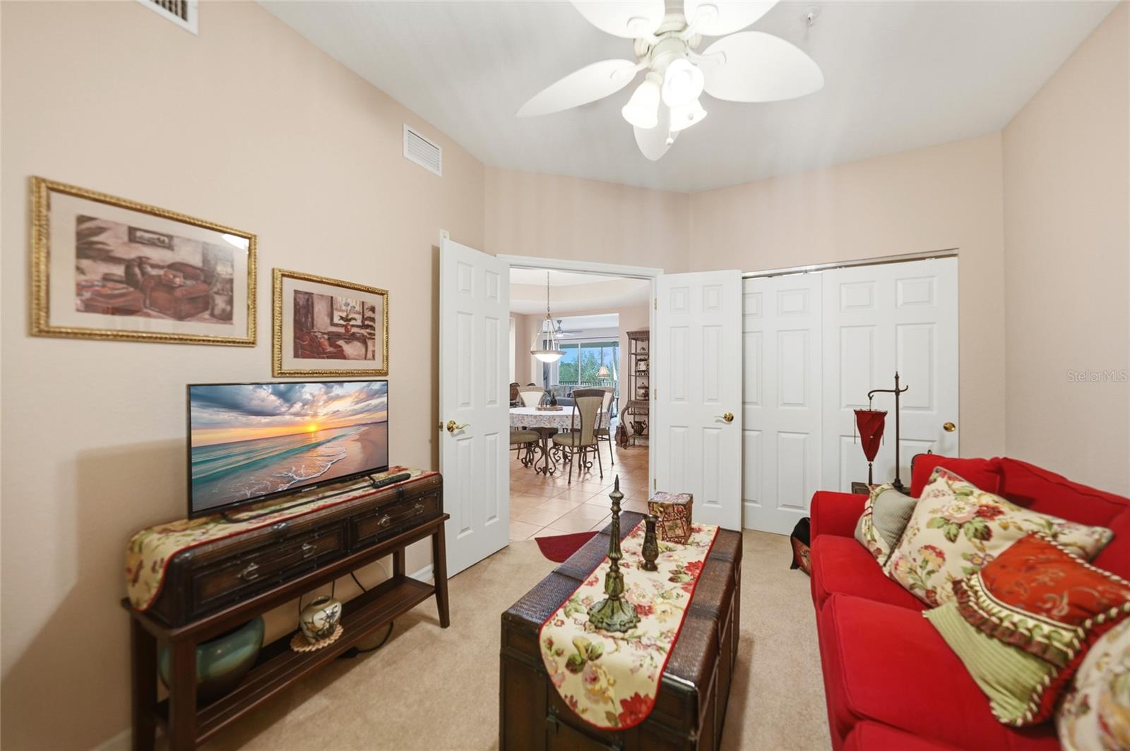 FOUNTAIN COURT BLDG 03 - Residential