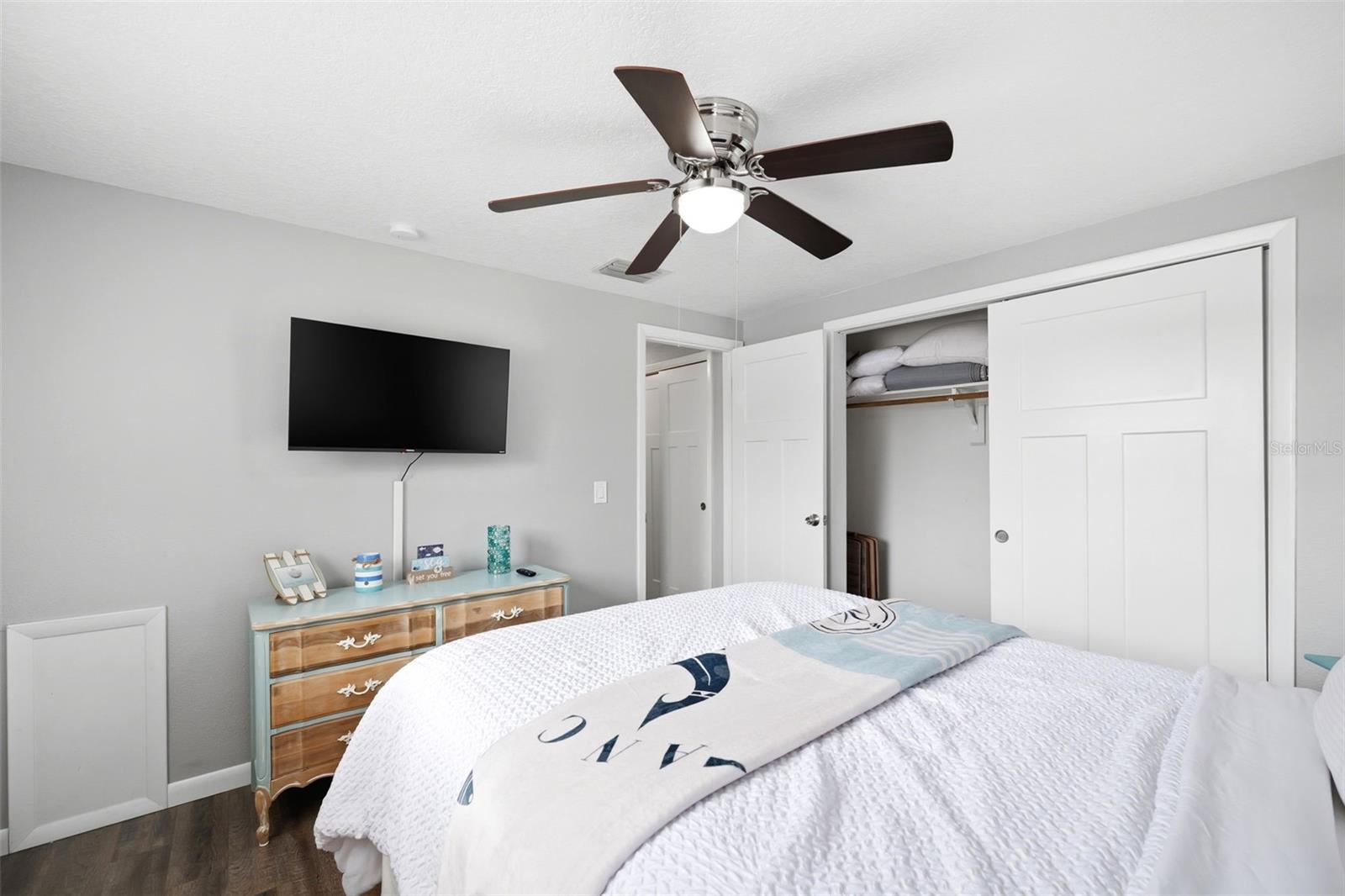 LAKE SHORE ESTATES 3RD ADD - Residential