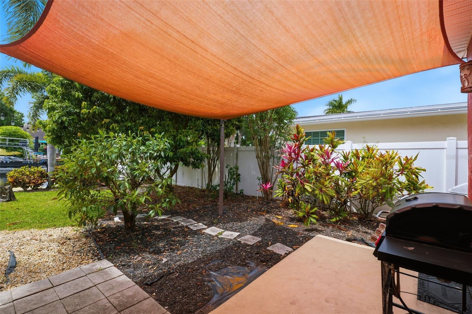 LAKE SHORE ESTATES 3RD ADD - Residential