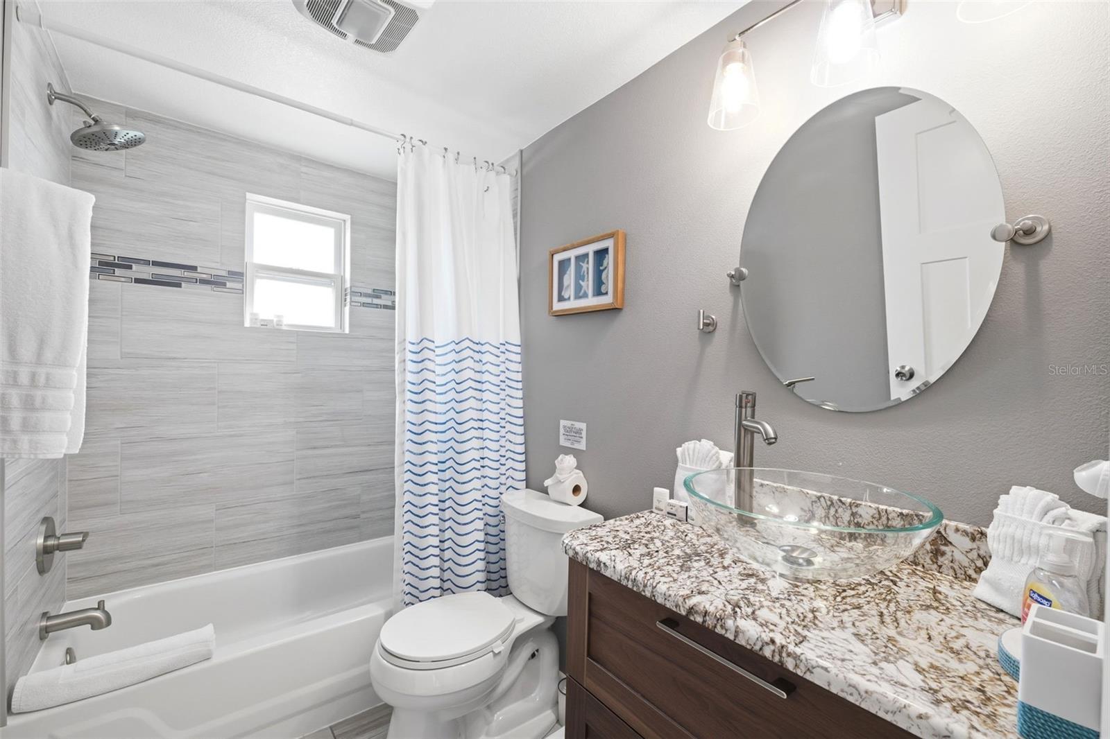 LAKE SHORE ESTATES 3RD ADD - Residential