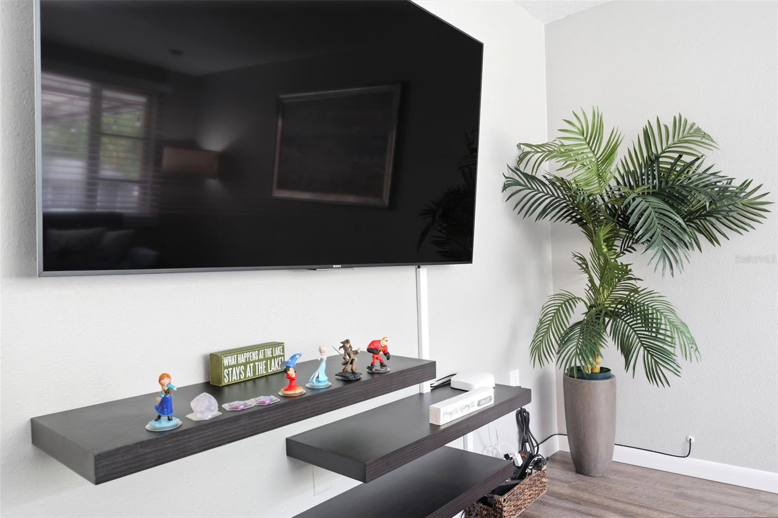 LAKE SHORE ESTATES 3RD ADD - Residential