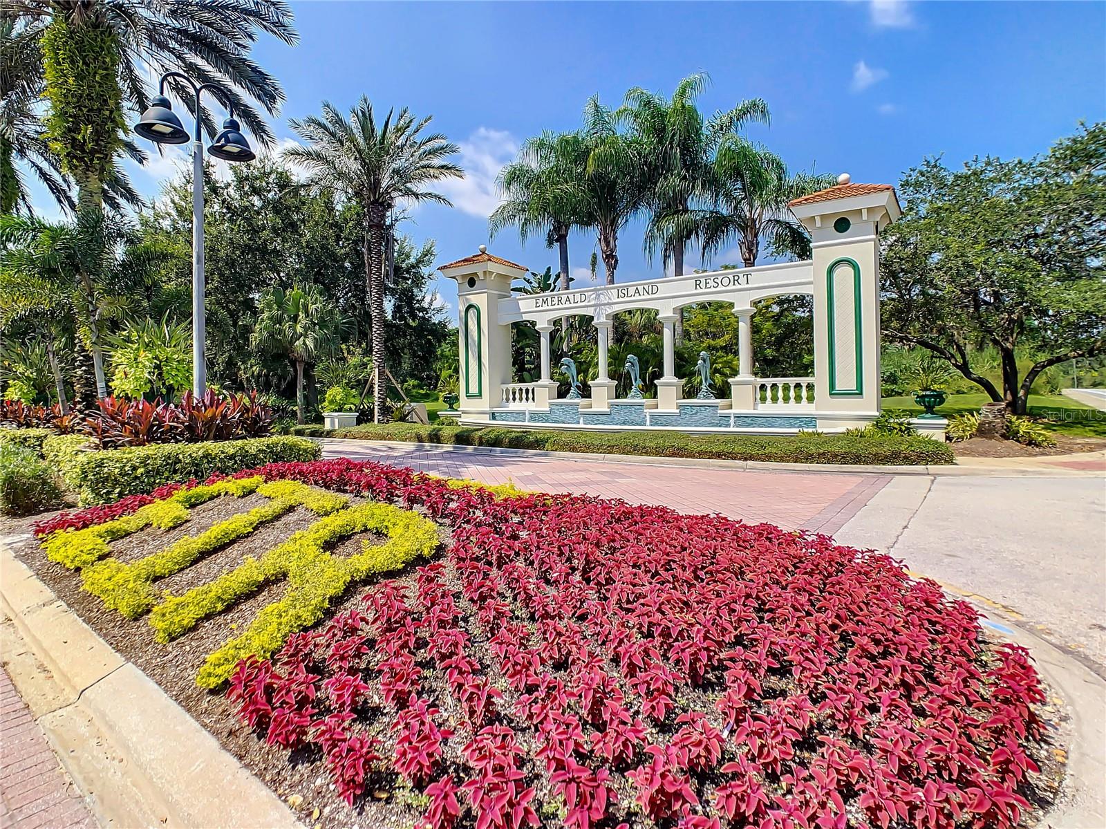 EMERALD ISLAND RESORT REP - Residential