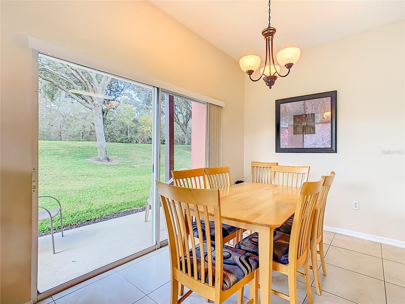 EMERALD ISLAND RESORT REP - Residential