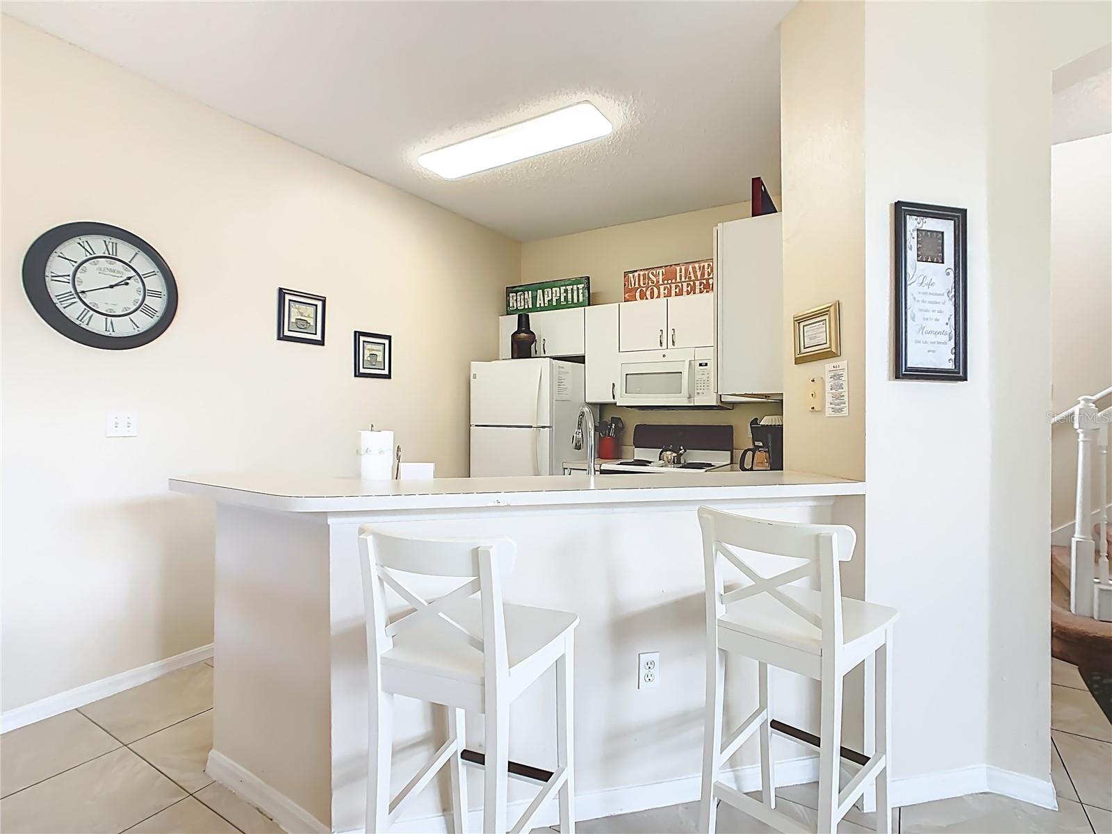 EMERALD ISLAND RESORT REP - Residential