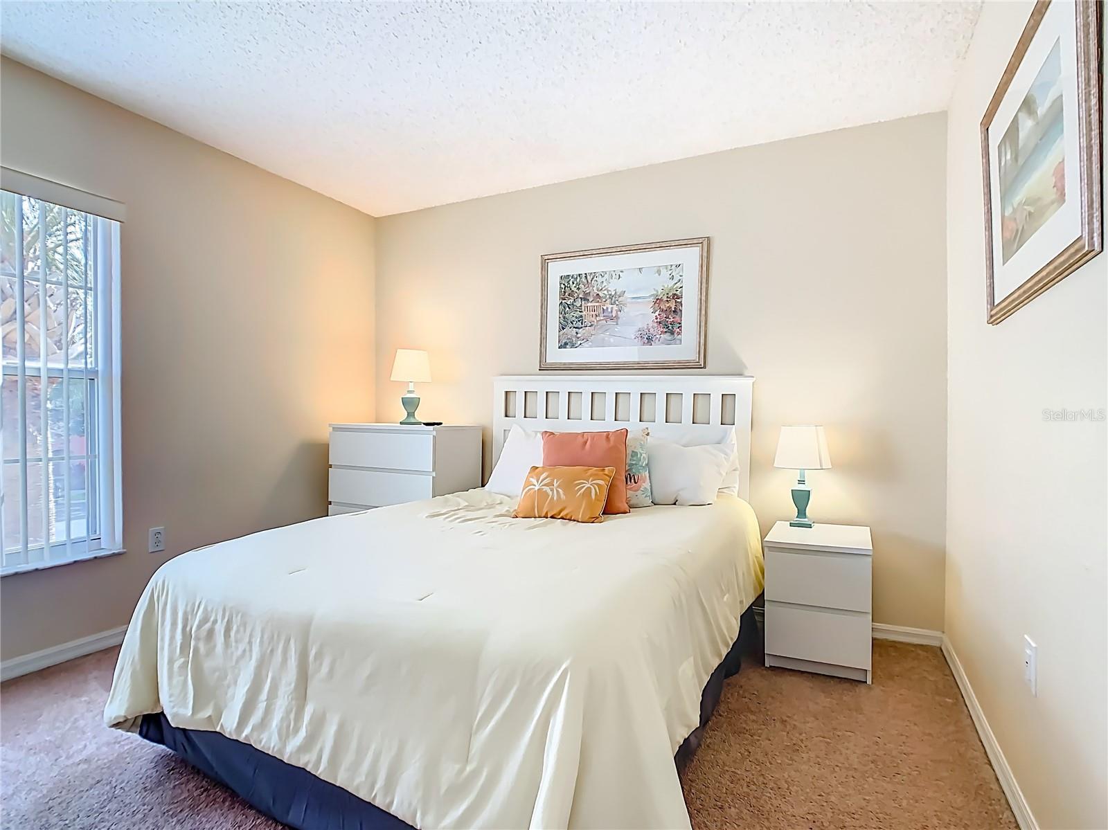 EMERALD ISLAND RESORT REP - Residential