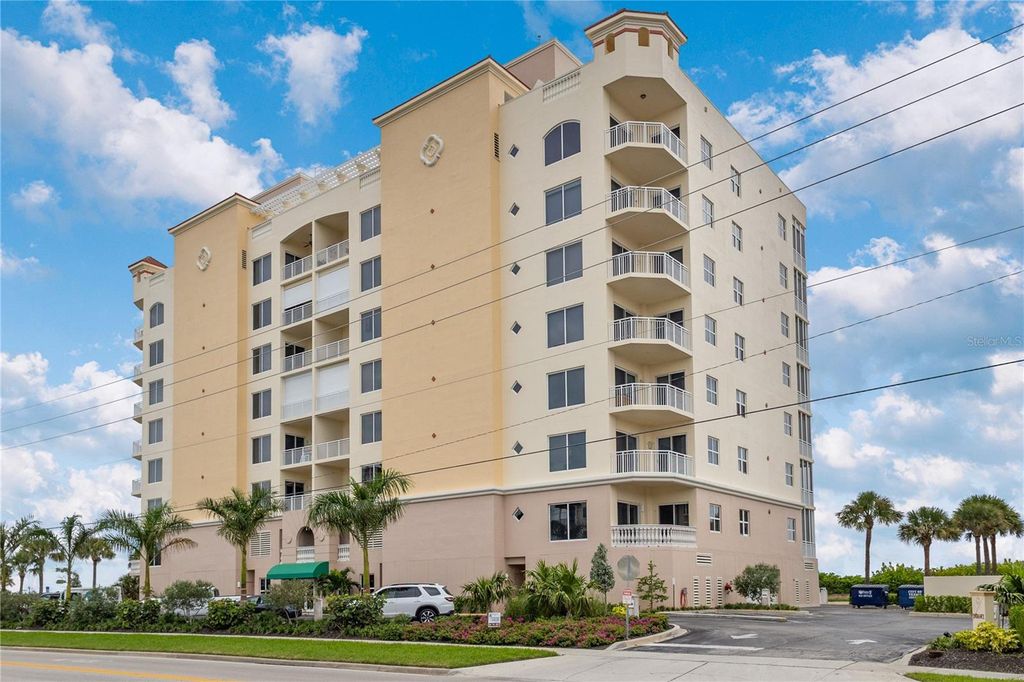 Photo of 811 The Esplanade N #302, Venice, FL 34285 (MLS # A4664501)