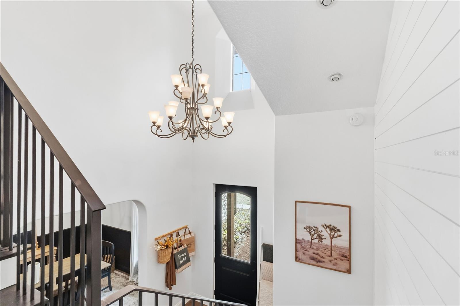 OAKWOOD SHORES - Residential