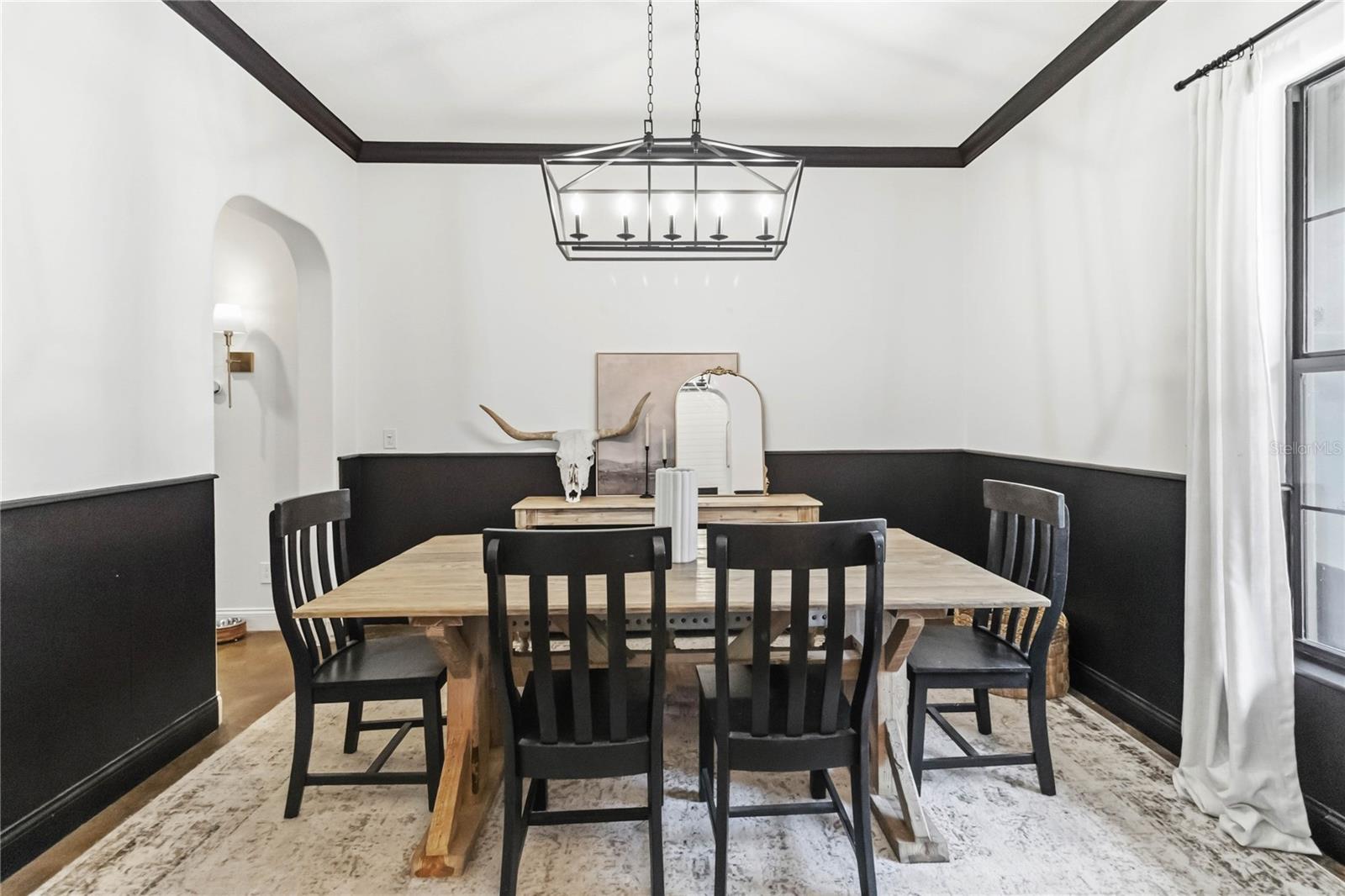 OAKWOOD SHORES - Residential