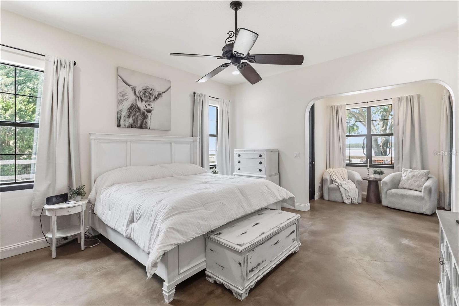 OAKWOOD SHORES - Residential