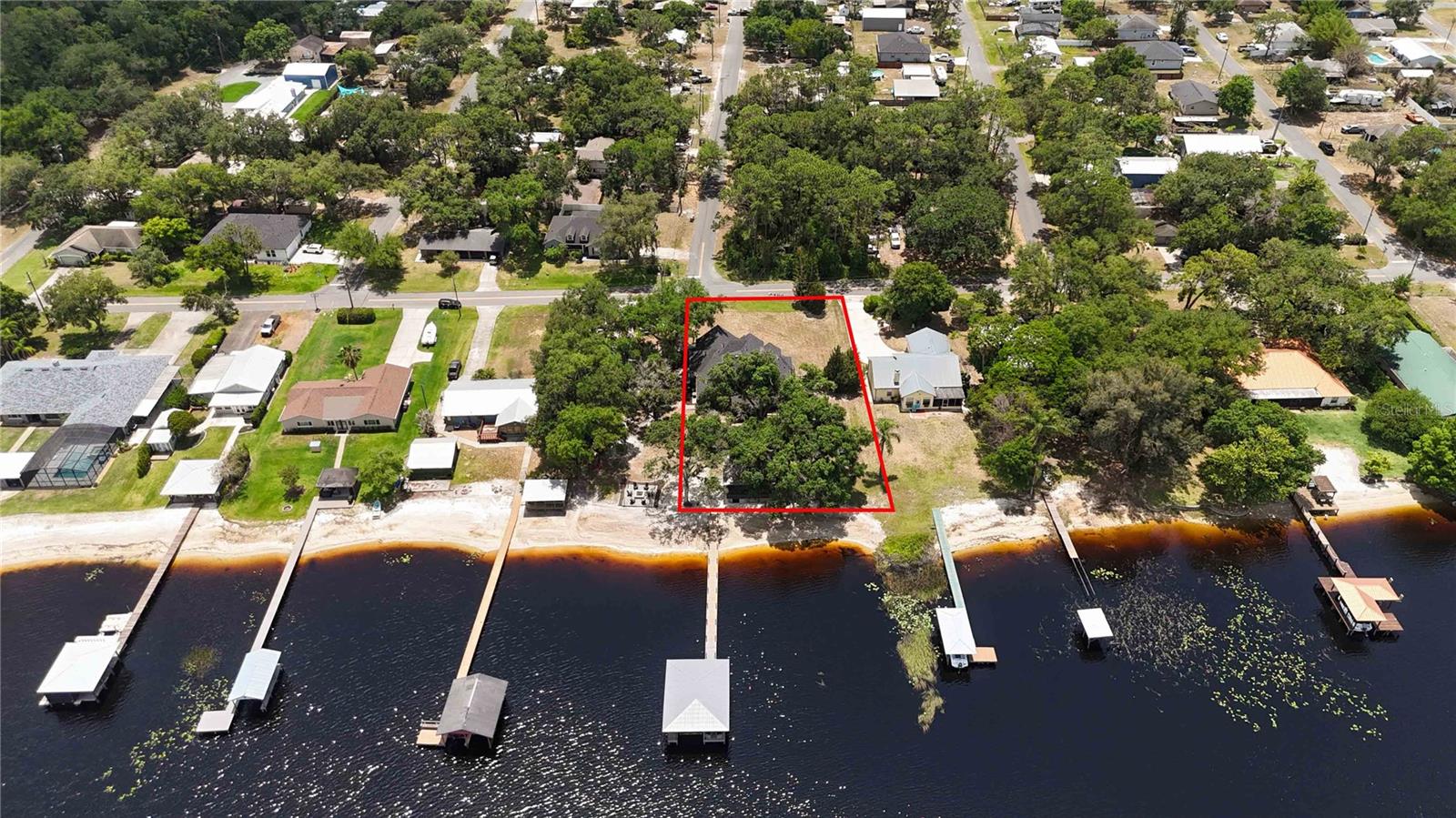 OAKWOOD SHORES - Residential