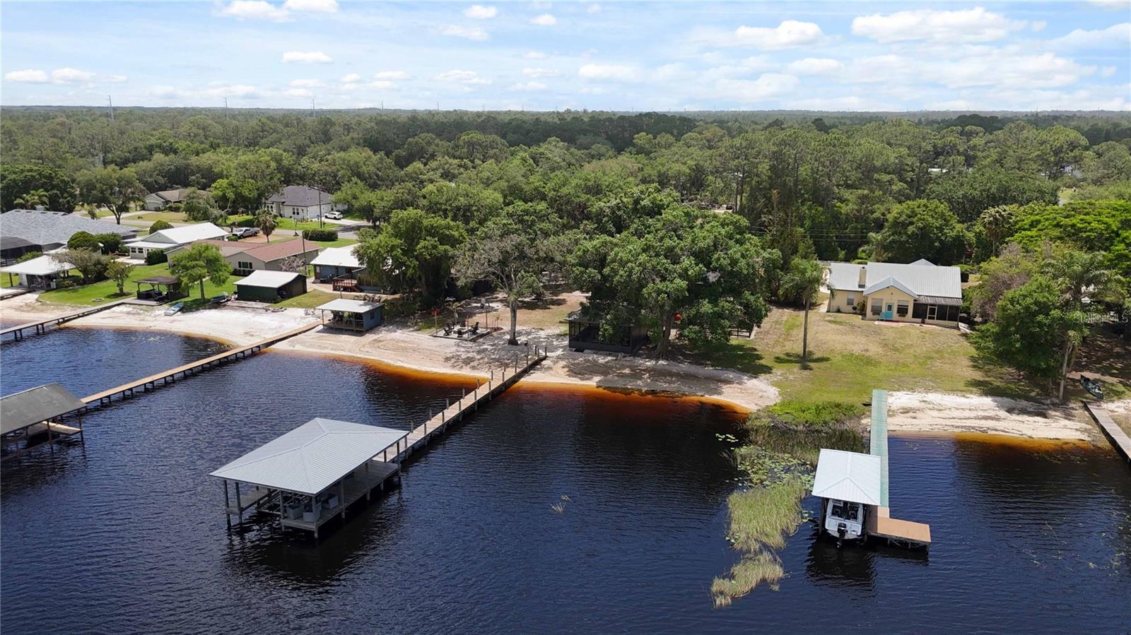 OAKWOOD SHORES - Residential