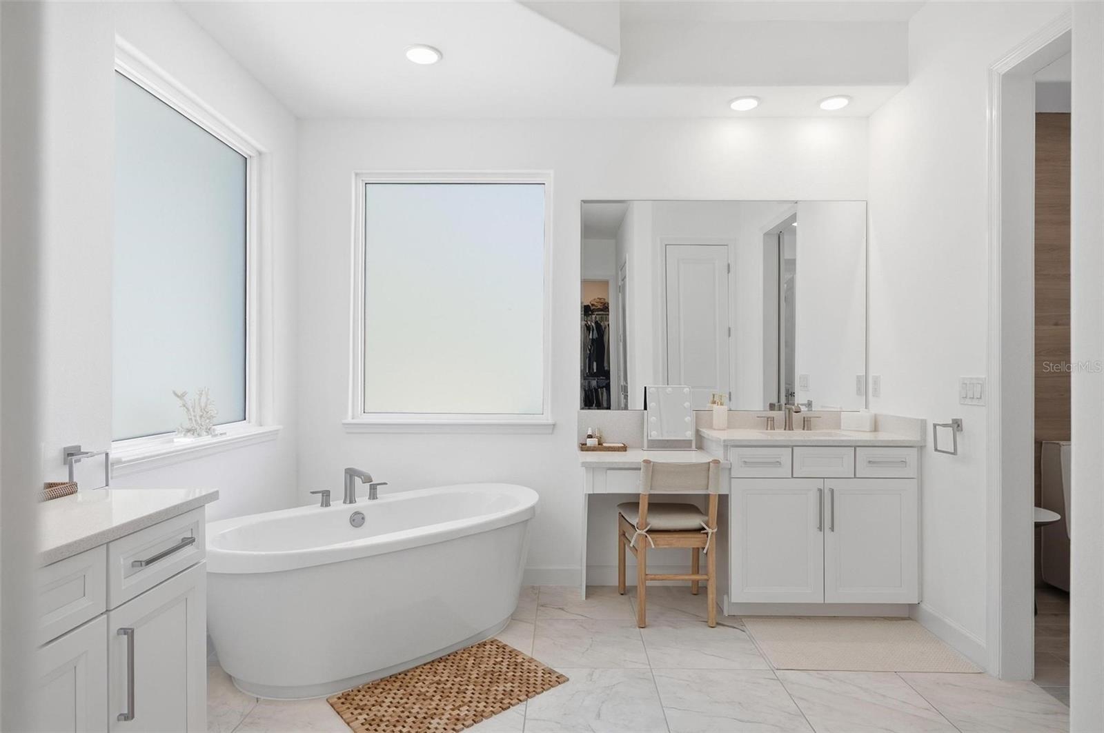 HIDDEN LAKES WATER OAKS SUB PH 2 - Residential