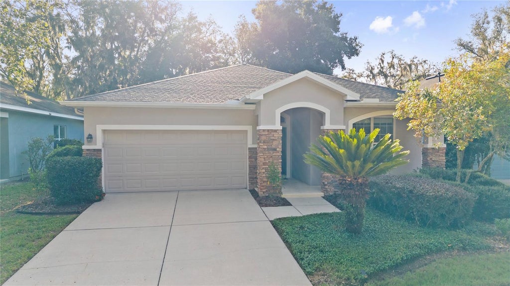 Photo of 15842 Starling Water Drive, Lithia, FL 33547 (MLS # TB8543088)