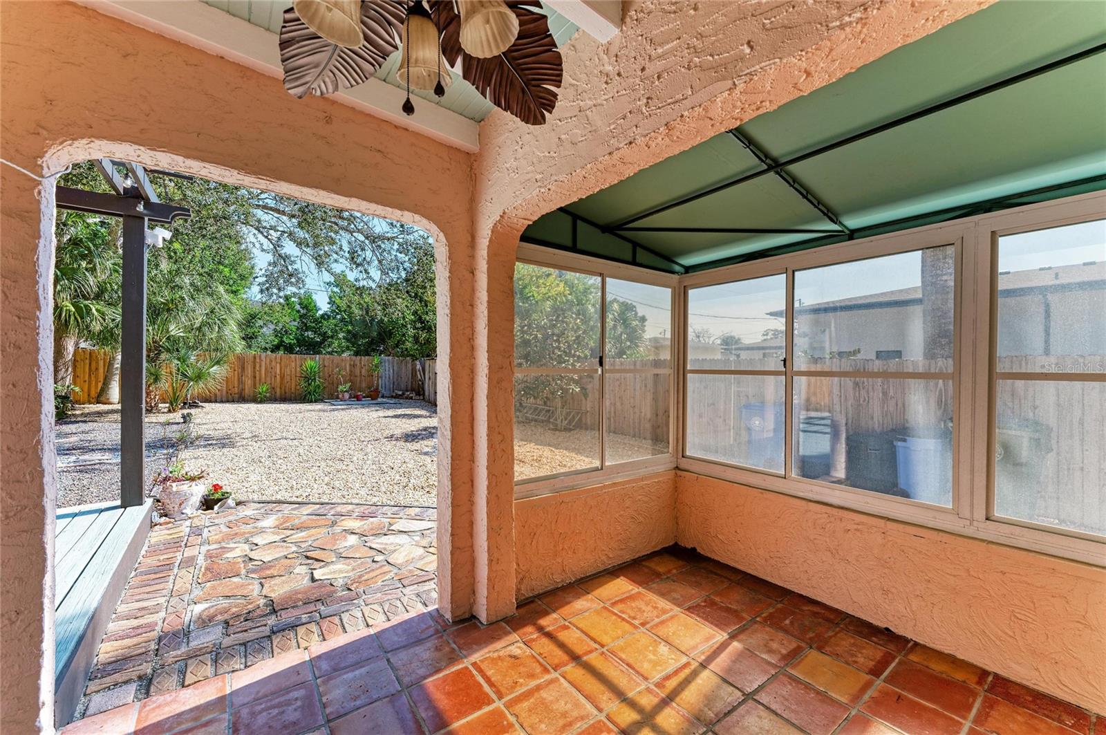 RIVERVIEW A D GILLEYS - Residential