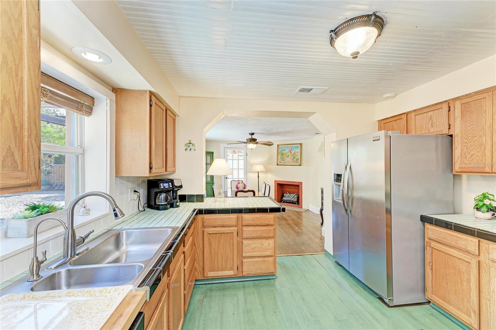 RIVERVIEW A D GILLEYS - Residential