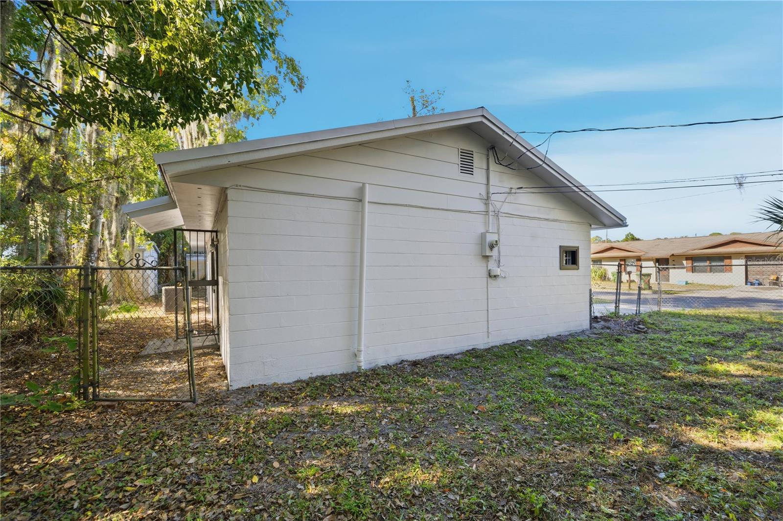 PALATKA - Residential