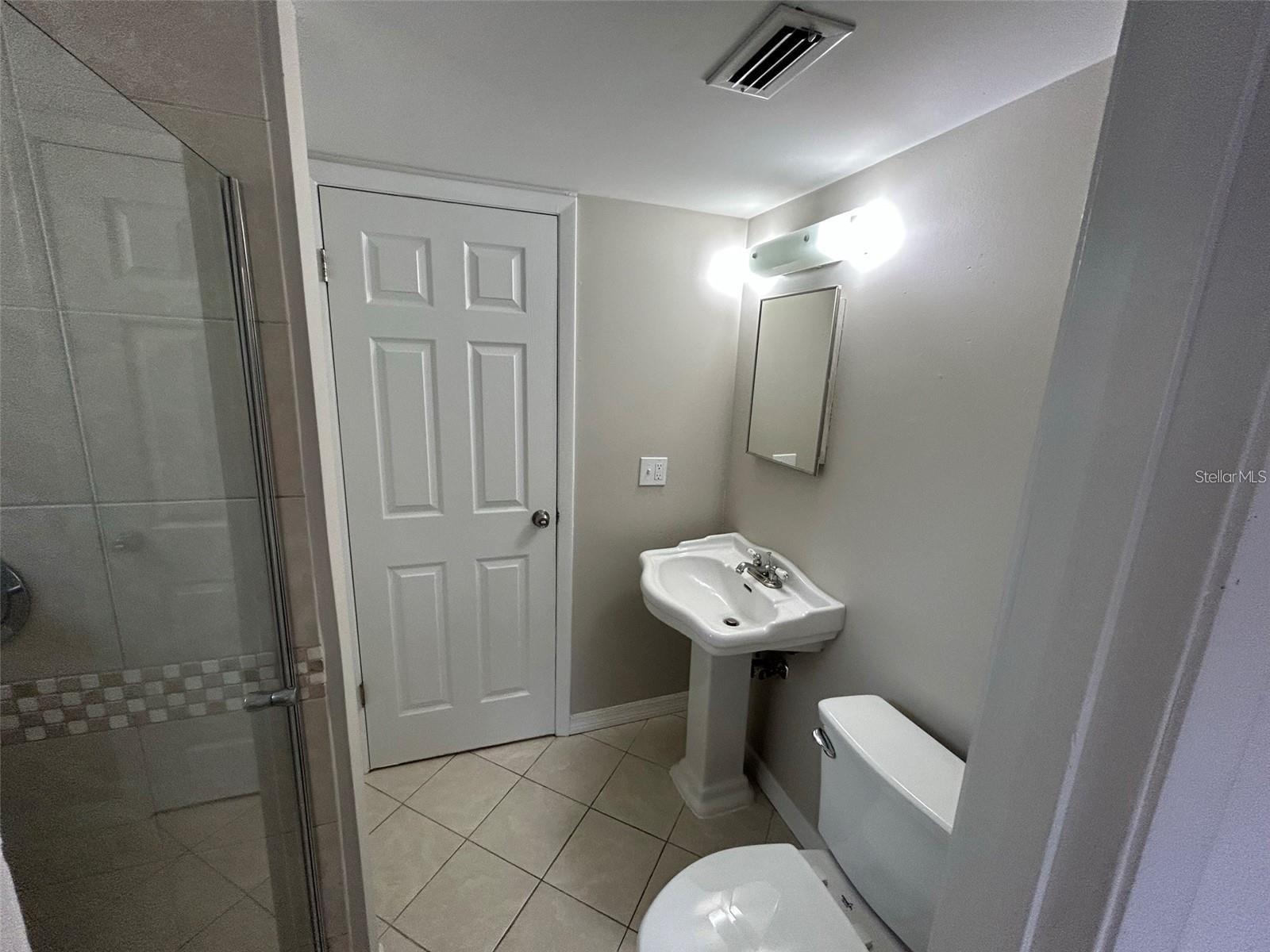 EUCLID HIGHLANDS - Residential Lease