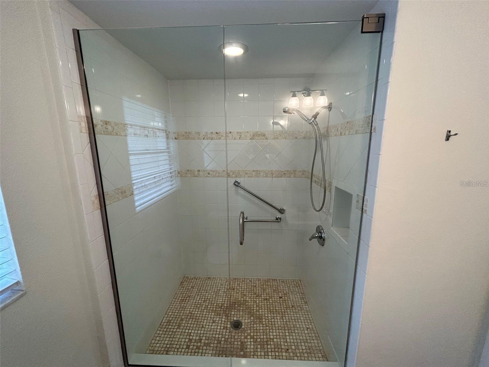 EUCLID HIGHLANDS - Residential Lease