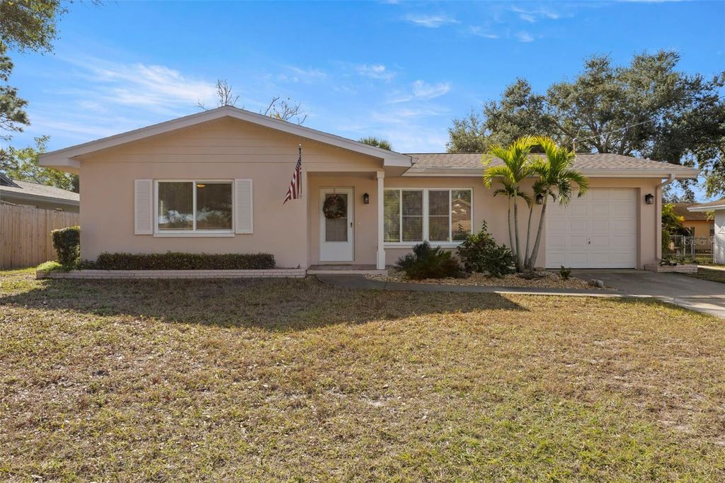Photo of 3294 Harbor Lake Drive, Largo, FL 33770 (MLS # TB8465205)