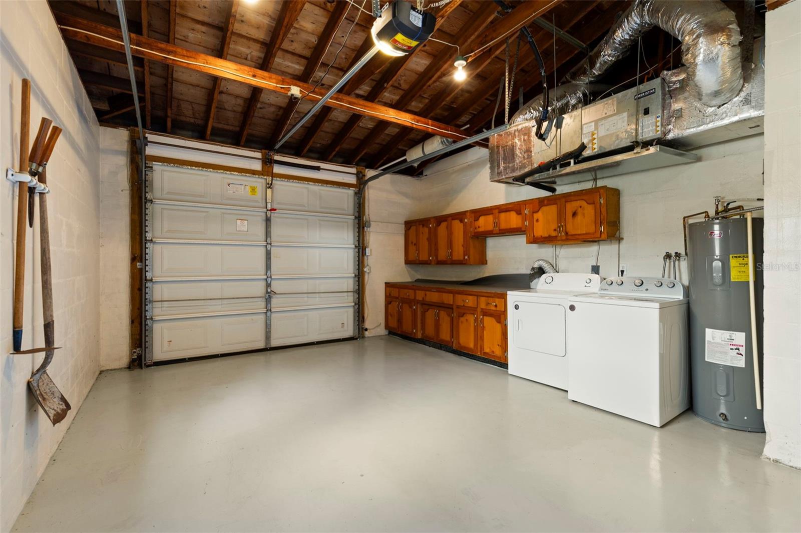 HARBOR LAKE ESTATES - Residential