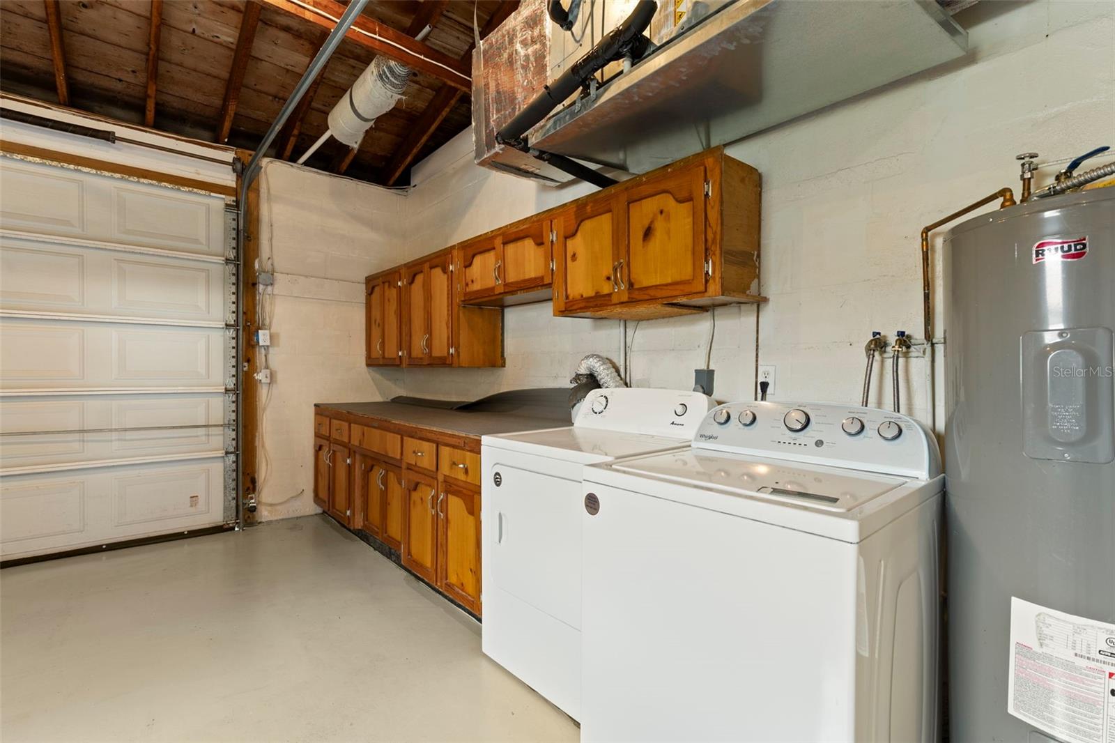 HARBOR LAKE ESTATES - Residential