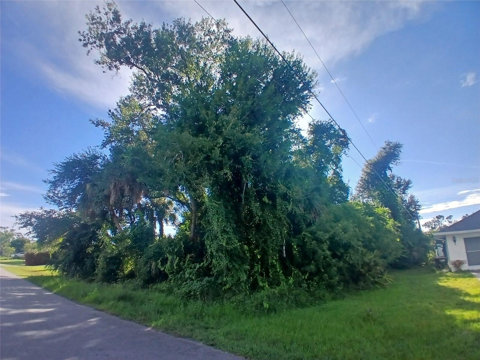 PORT CHARLOTTE SUB 35 - Land