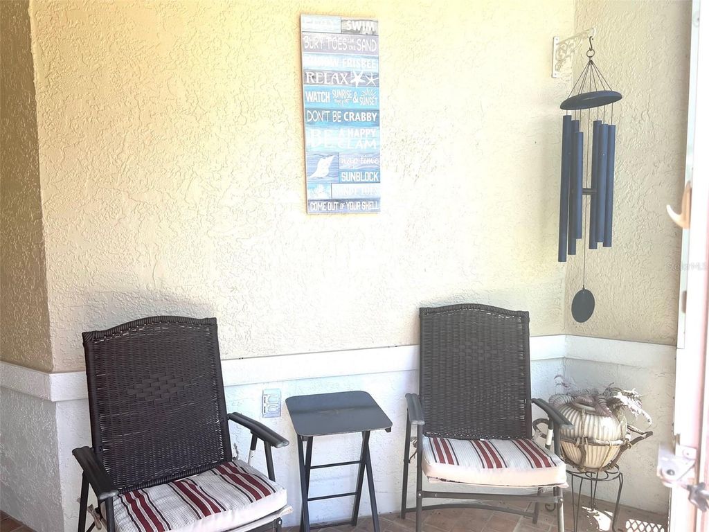 Photo of 2602 Edgewater Court, Palmetto, FL 34221 (MLS # A4519295)