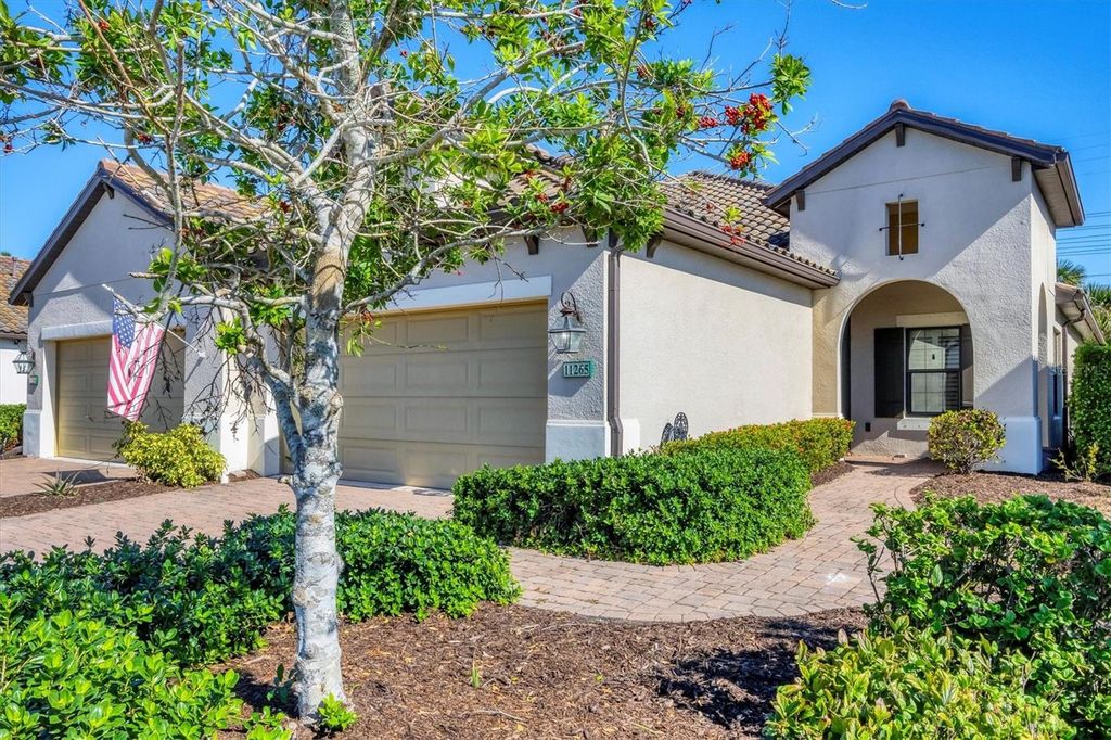 Photo of 11265 Mc Dermott Court, Englewood, FL 34223 (MLS # A4667546)