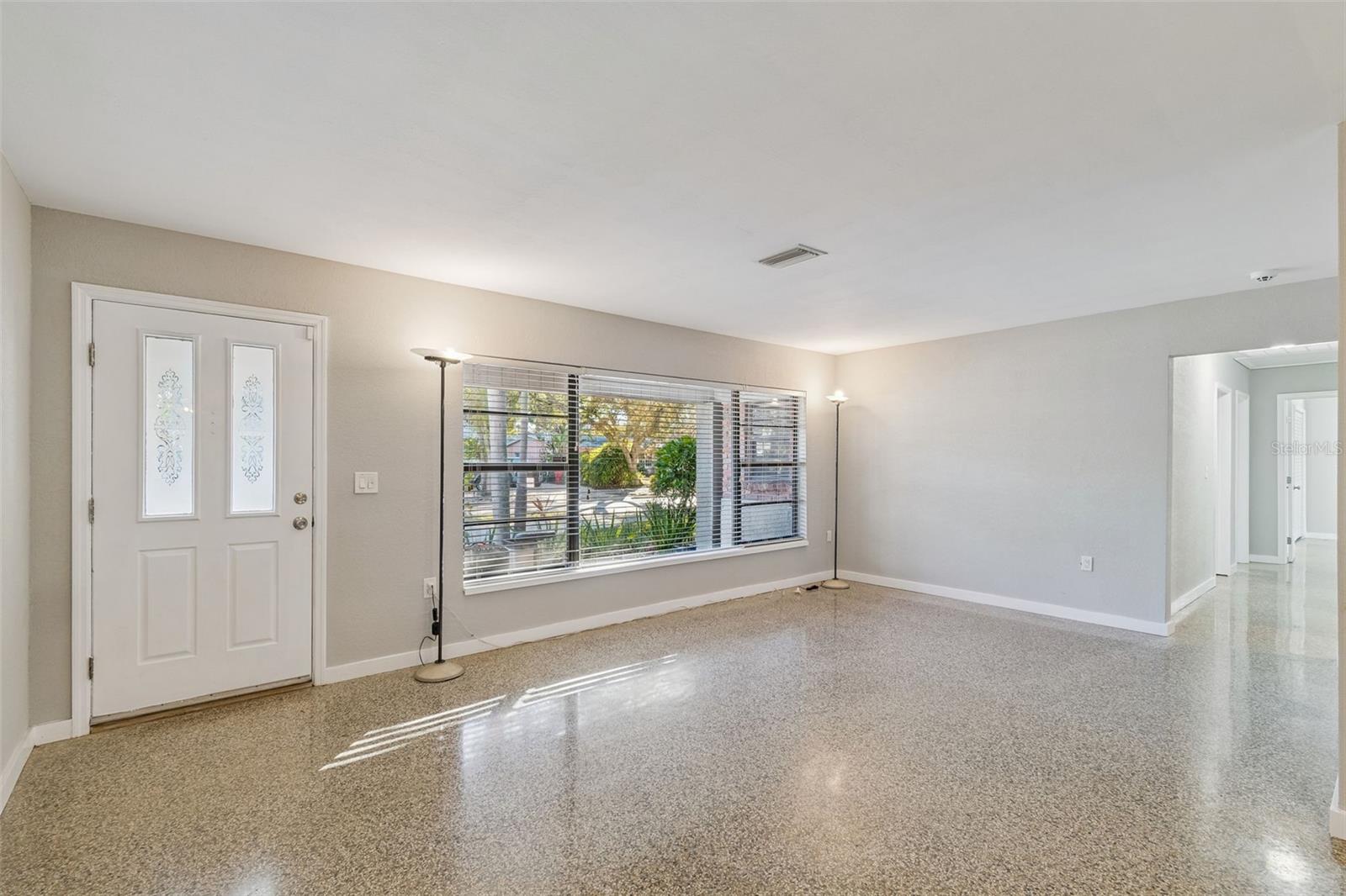 4633 W LONGFELLOW AVENUE