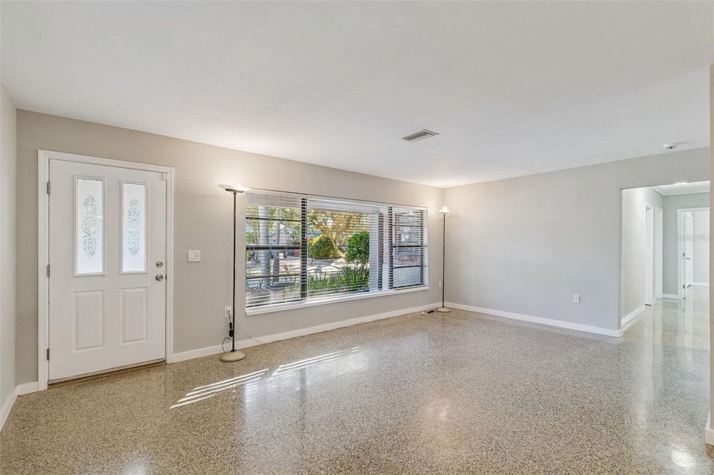 Photo of 4633 W Longfellow Avenue, Tampa, FL 33629 (MLS # TB8478456)