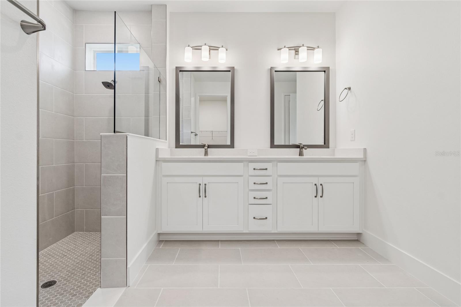 NORTH RIVER RANCH - Residential