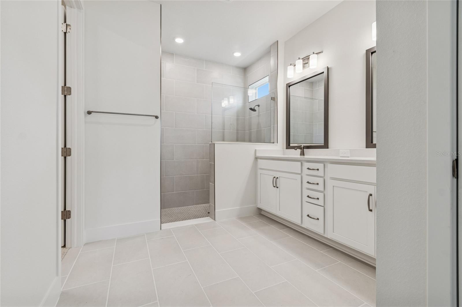 NORTH RIVER RANCH - Residential